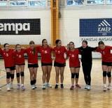 Egy győzelem, egy vereség! 