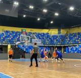 Idegenben győztek kosarasaink